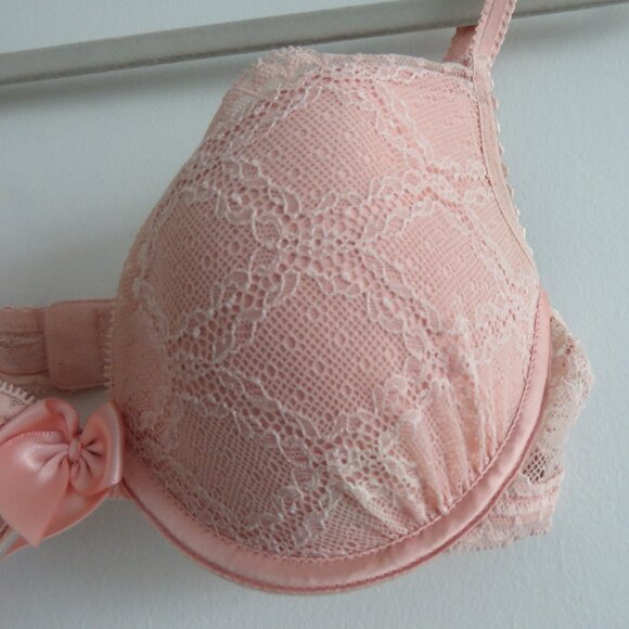 PASSIONATA BY CHANTELLE Let's Play Push-Up T-Shirt Underwire Bra Blush Pink Lace - Picture 5 of 15